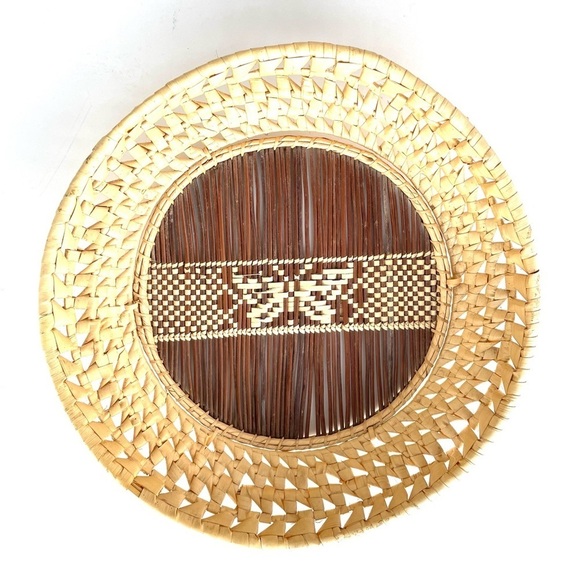 Wicker Rattan Butterfly Woven Basket Wall Hanging Read - Picture 1 of 15